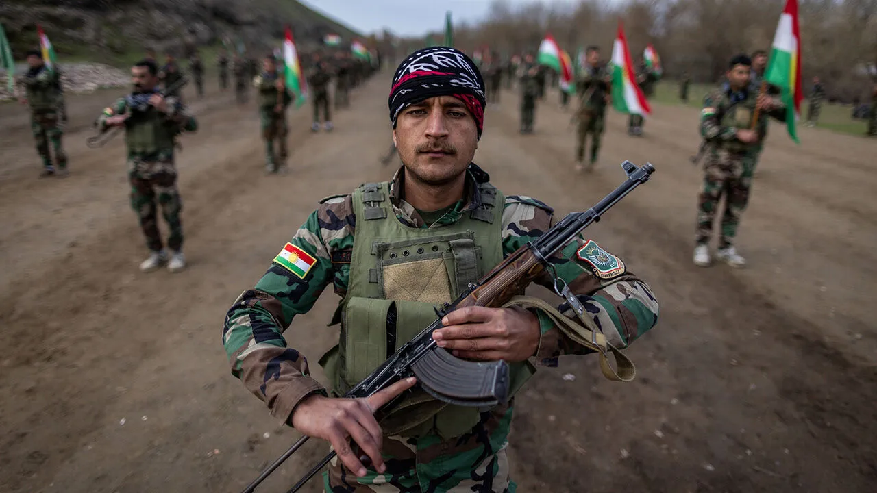 Report highlights Kurdish fighters sidelined in Iran conflict due to mixed U.S. signals and heavy Iranian attacks.