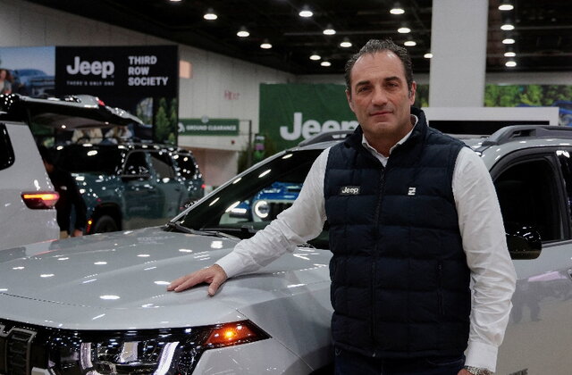Stellantis investor strategy highlights U.S. recovery plans, core brands, and Chinese EV partnerships.